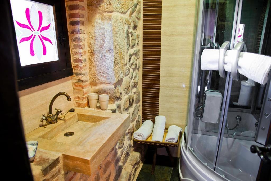 Posada Real La Montanesa Corrales De Buelna Quarto foto